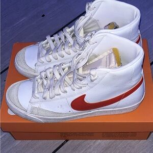 Nike Blazer Mid 77 Habanero Red (Size 10) - Like New